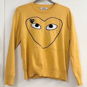 Comme des Garçons PLAY Heart Logo Mustard Yellow Crewneck Sweater Size Small